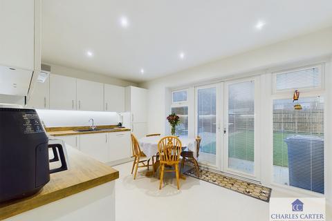 3 bedroom detached house to rent, Daffodil Drive, Walton Cardiff, Tewkesbury