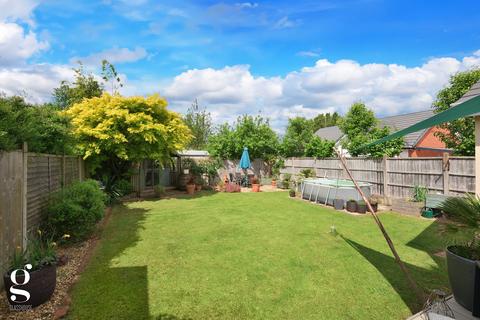 3 bedroom semi-detached house for sale, Highmore Street, Hereford
