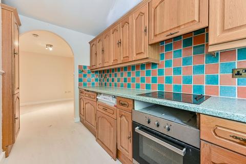 4 bedroom maisonette for sale, Polygon Road, Somers Town, London, NW1