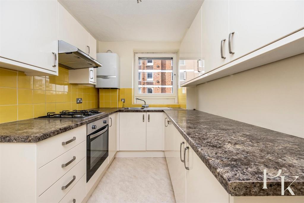 Apartment in Hove - More