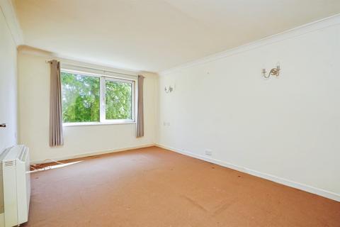 1 bedroom flat for sale, London Road, BICESTER