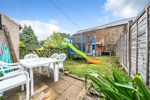 4 bedroom terraced house for sale, Elliott Road, Bromley