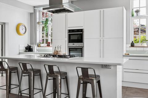 5 bedroom detached house for sale, Oatlands Drive, Weybridge, Surrey KT13