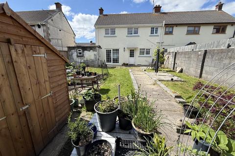 3 bedroom semi-detached house for sale, Iscoed, Stradey, Llanelli
