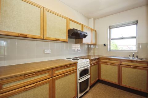 1 bedroom flat for sale, Binswood Avenue, Leamington Spa