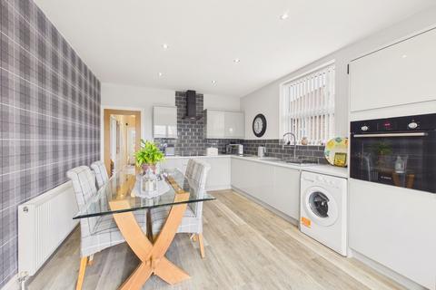 2 bedroom semi-detached bungalow for sale, Oakwood Gardens, Lobley Hill, NE11