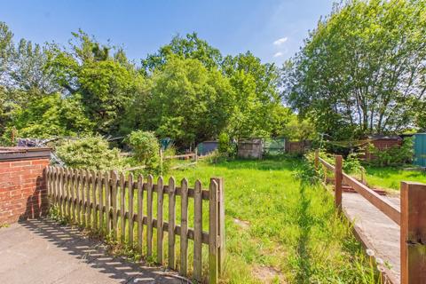 1 bedroom end of terrace house for sale, Oak Court, South Street, Farnborough, Hampshire, GU14