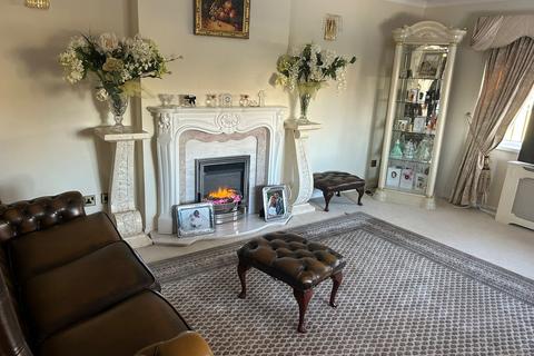 2 bedroom lodge for sale, Biggar ML12