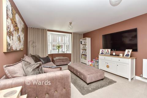 4 bedroom detached house for sale, Ashmeads Rise, Sittingbourne ME10