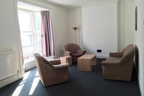 3 bedroom flat to rent, Terrace Road, Aberystwyth SY23