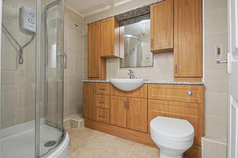 2 bedroom flat for sale, Sutherland Avenue, Westbrook Court Sutherland Avenue, CV5