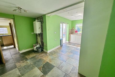 3 bedroom terraced house for sale, Field Street, Valley, Anglesey, LL65