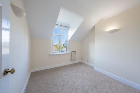 2 bedroom duplex for sale, Upton Park, Slough SL1