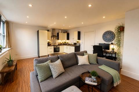 1 bedroom apartment to rent, Pannells Court Guildford GU1