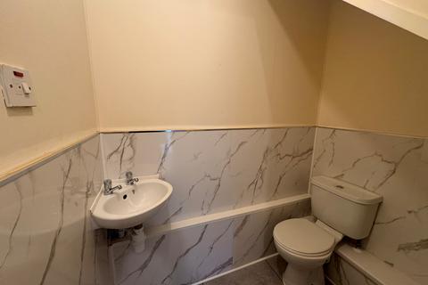 3 bedroom house to rent, Greatmeadow, Northampton, NN3