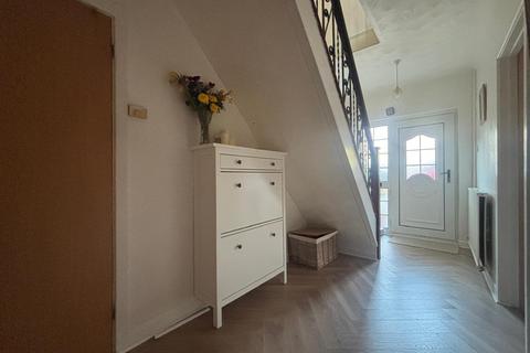 4 bedroom detached house for sale, Panteg, Llanelli