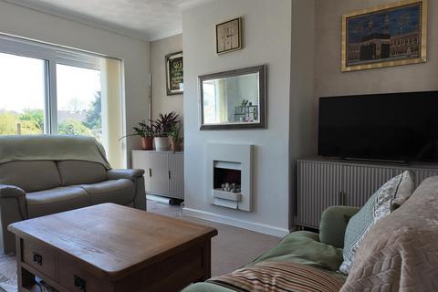 4 bedroom detached house for sale, Panteg, Llanelli