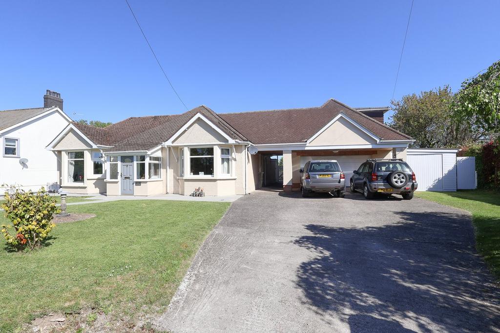 Fonmon, Barry, CF62 4 bed detached house for sale - £575,000