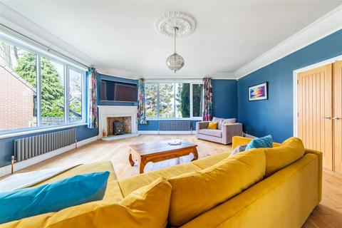 5 bedroom detached house for sale, The Avenue, Medburn NE20