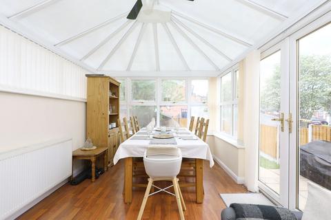 4 bedroom semi-detached house for sale, Foxcroft Drive, Sheffield S21