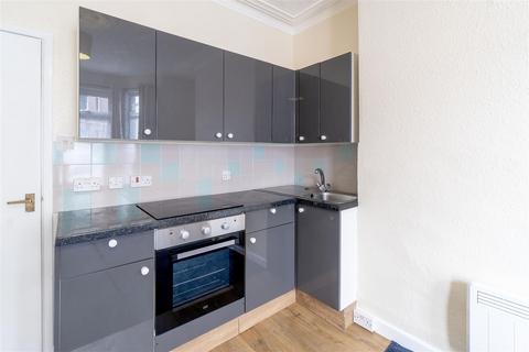 1 bedroom flat to rent, Turret Grove, Plymouth