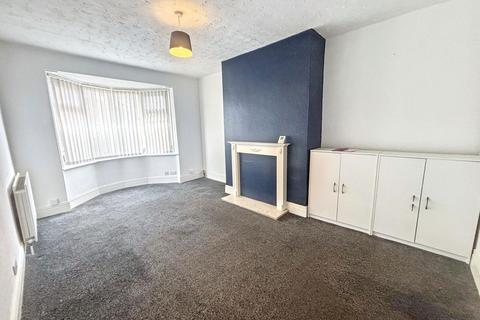 2 bedroom flat for sale, Redcar Road, Howdon, Wallsend, Tyne and Wear, NE28 0DD