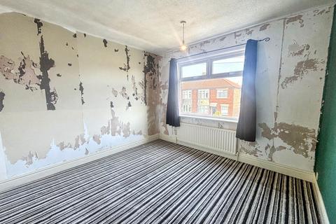 2 bedroom flat for sale, Redcar Road, Howdon, Wallsend, Tyne and Wear, NE28 0DD