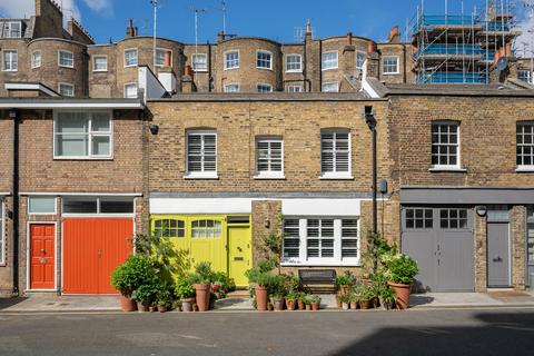3 bedroom mews for sale, Rodmarton Street, London W1U