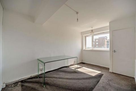 2 bedroom apartment for sale, Porthcawe Road, London, SE26 5TA