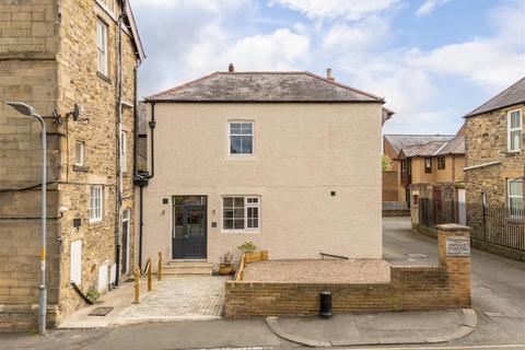 1 bedroom flat for sale, Battle Hill, Hexham NE46
