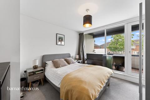 1 bedroom apartment for sale, Hardwick Close, Epsom