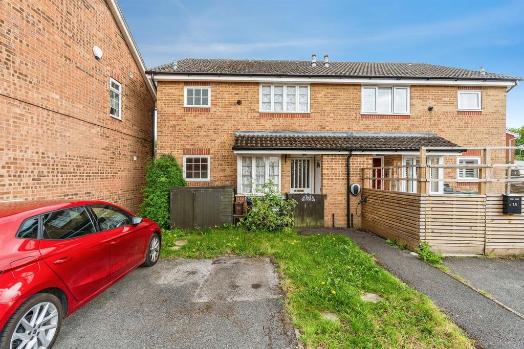 1 bedroom cluster house for sale