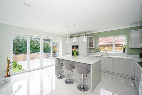 4 bedroom detached house for sale, Tollgate Road, Sedlescombe