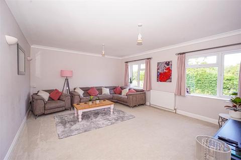 4 bedroom detached house for sale, Tollgate Road, Sedlescombe