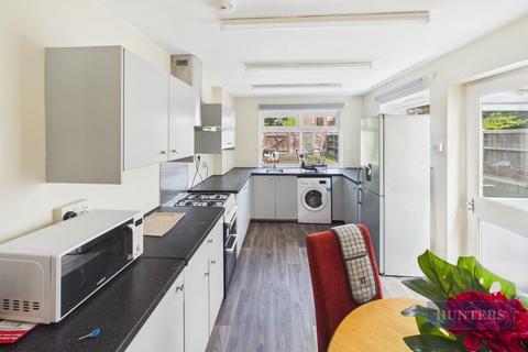 3 bedroom terraced house for sale, Milton Road, Southampton