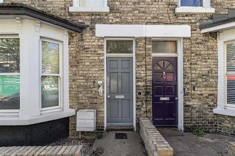 6 bedroom end of terrace house for sale, Devonshire Road, Cambridge CB1