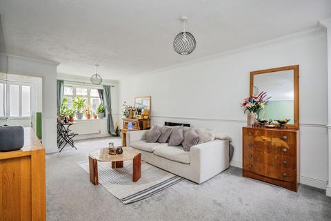 3 bedroom house to rent, Ranelagh Road, Portsmouth, PO2