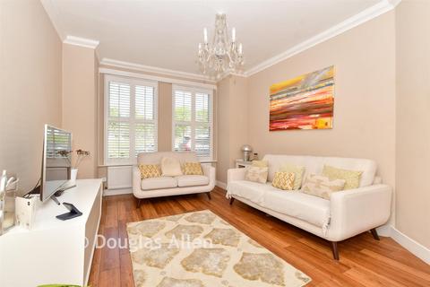 3 bedroom semi-detached house for sale, Turpins Lane, Woodford Bridge IG8