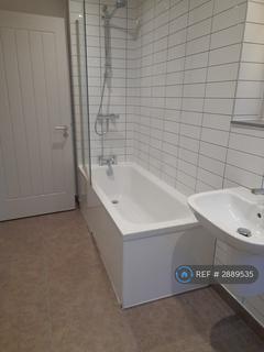 2 bedroom flat to rent, Deanery Way, Stockport, SK1