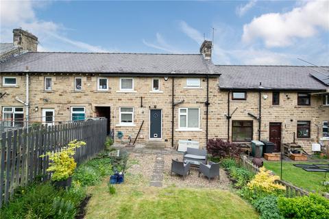 2 bedroom terraced house for sale, Manor Road, Bingley, BD16