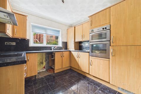 2 bedroom flat for sale, Trenant, Ebbw Vale, NP23