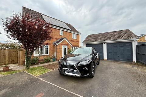 4 bedroom detached house for sale, Pant Bryn Isaf, Llwynhendy, Llanelli