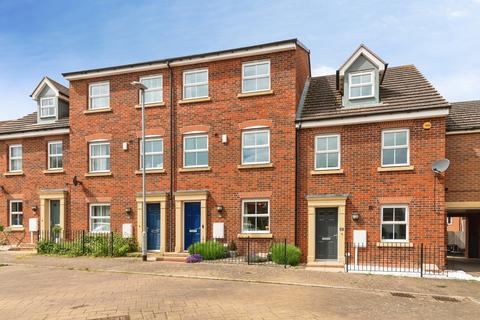 4 bedroom townhouse for sale, Cherwell Gardens, Bingham, Nottingham, Nottinghamshire, NG13