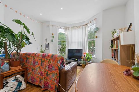2 bedroom flat for sale, East Dulwich Grove, East Dulwich