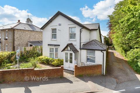 3 bedroom detached house for sale, Sandwich Road, Whitfield, Kent