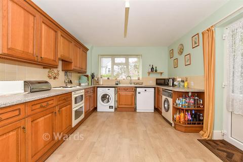 3 bedroom detached house for sale, Sandwich Road, Whitfield, Kent
