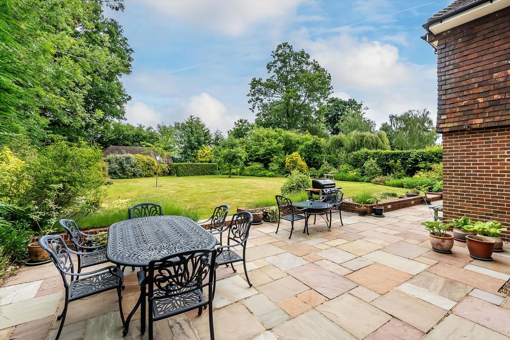 Ganghill, Guildford, Surrey GU1. 5 bed detached house for sale