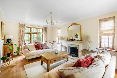 5 bedroom detached house for sale, Ganghill, Guildford, Surrey GU1.