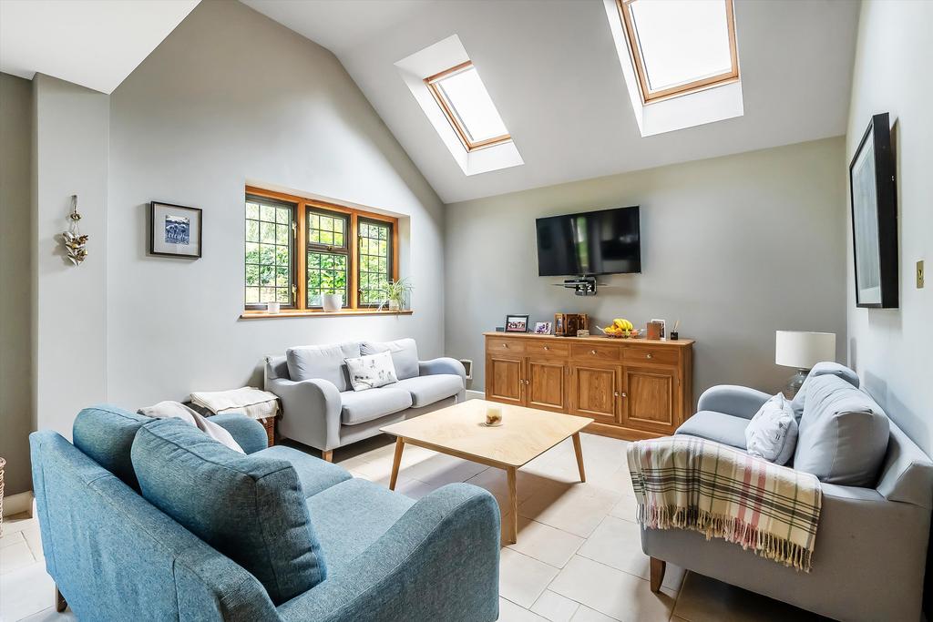 Ganghill, Guildford, Surrey GU1. 5 bed detached house for sale