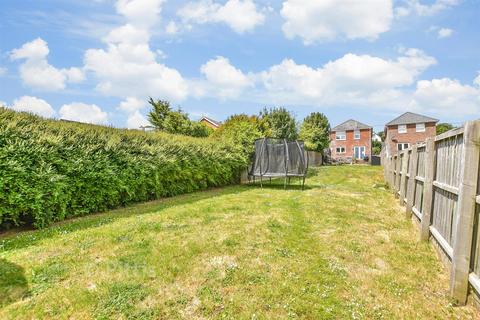 3 bedroom detached house for sale, Clatterford Road, Newport PO30